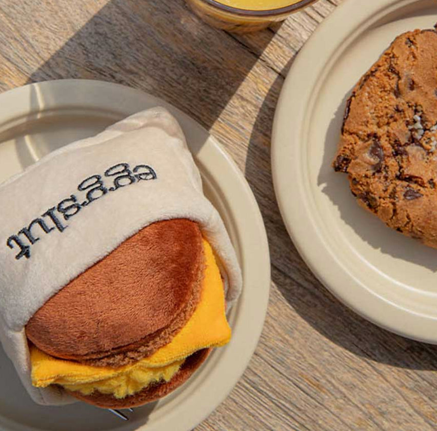 フェアファックスバーガー | Fairfax Burger Nosework Toy
