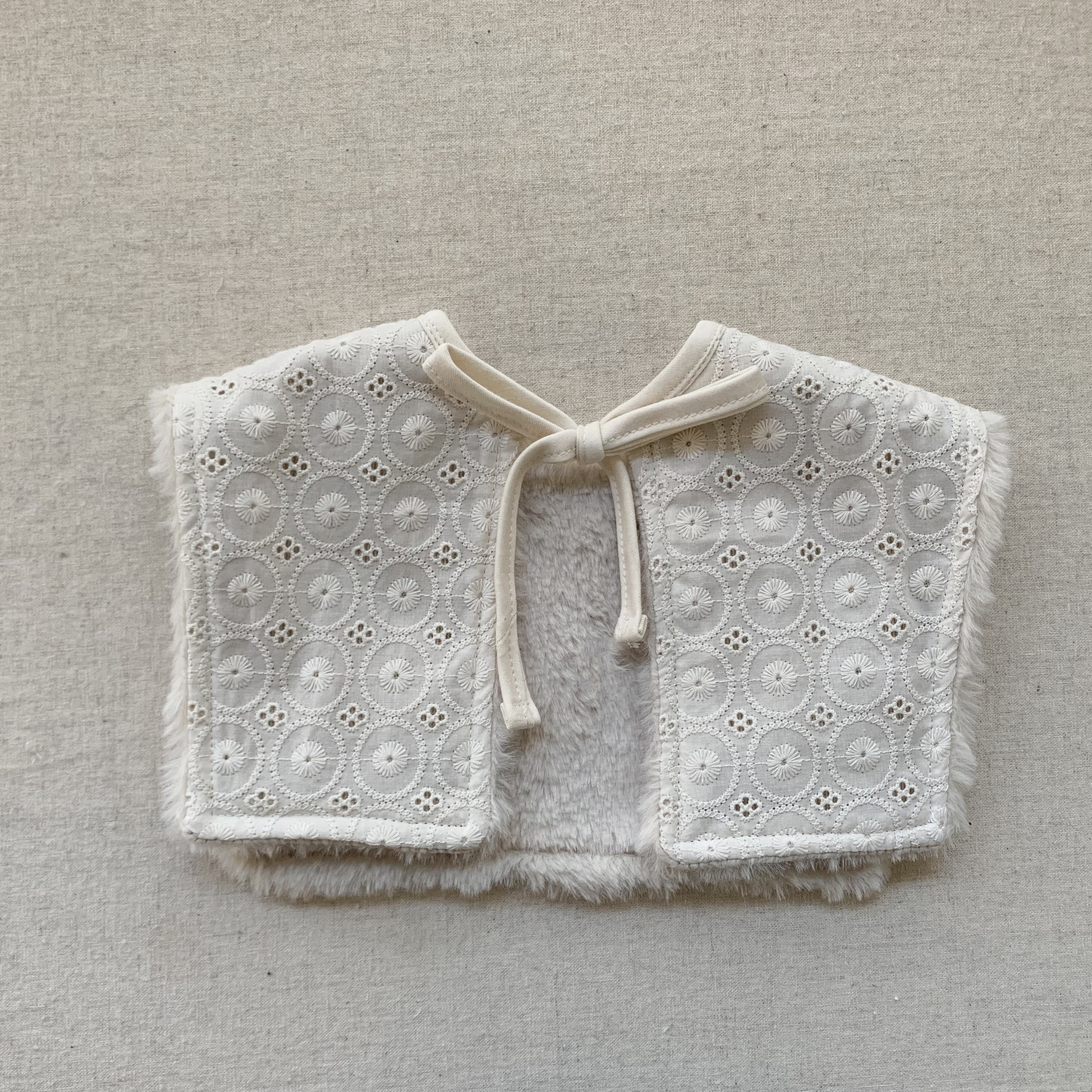 リバーシブルビブ (キッズ用) | Mink Warmer Bib (Kids)