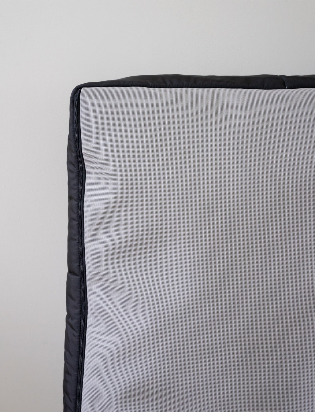 インフォーマル ベッド 3X2 ホワイト / Informal Bed 3X2 White
