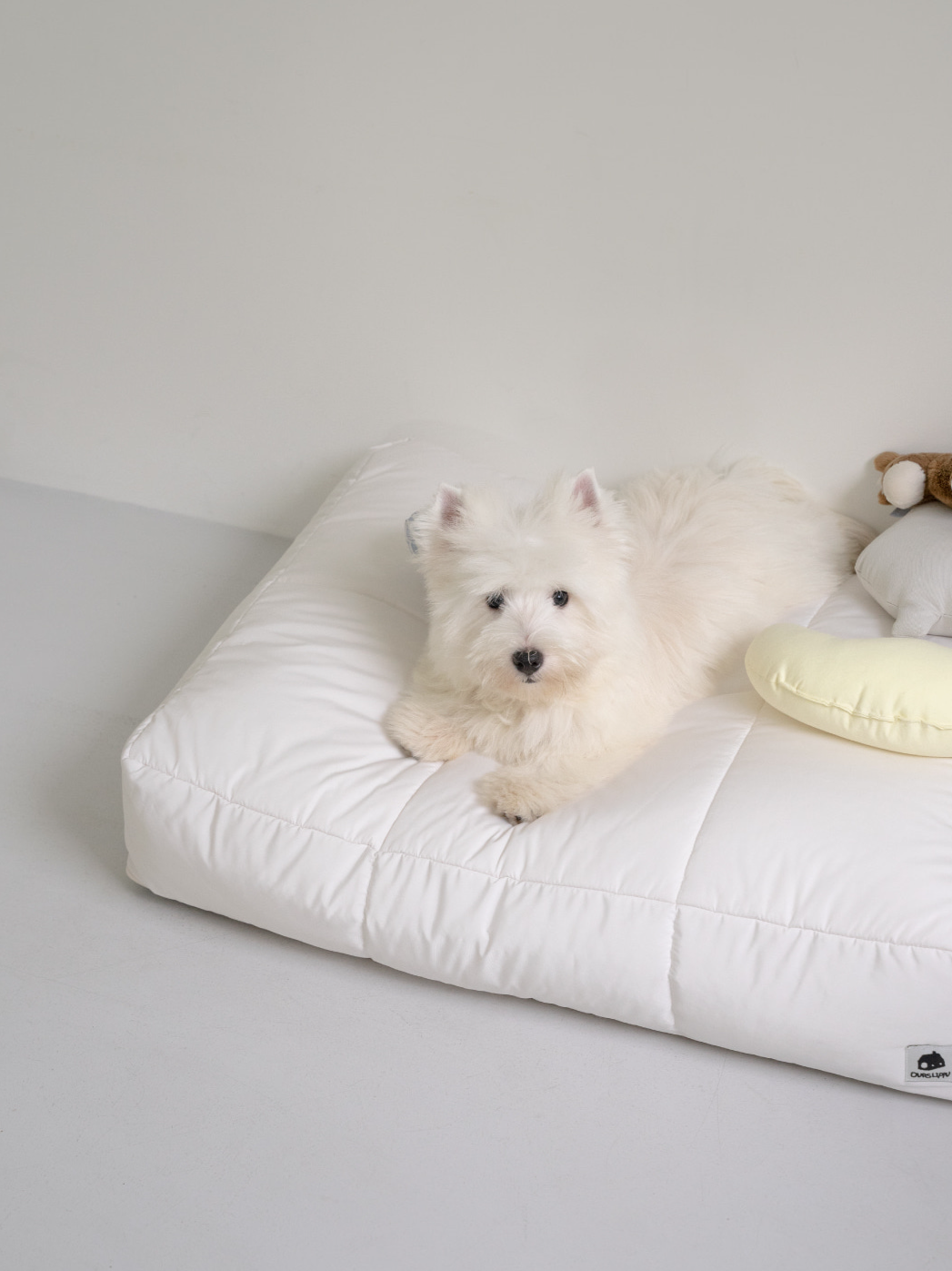 インフォーマル ベッド 3X2 ホワイト / Informal Bed 3X2 White