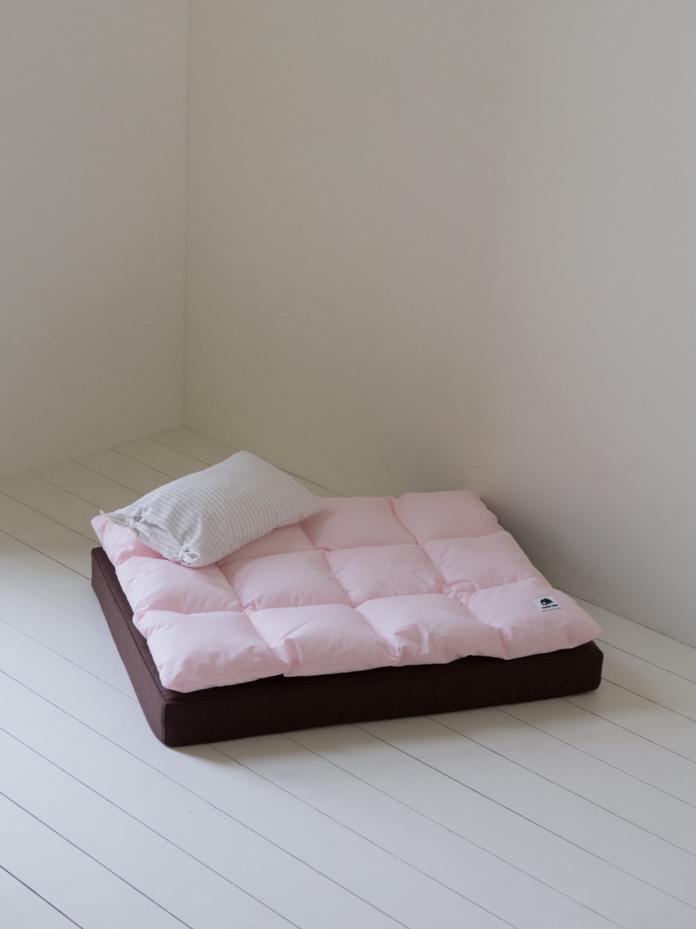 【予約】スクエア ベッドセット ラズベリー | Square Bedding Set Raspberry