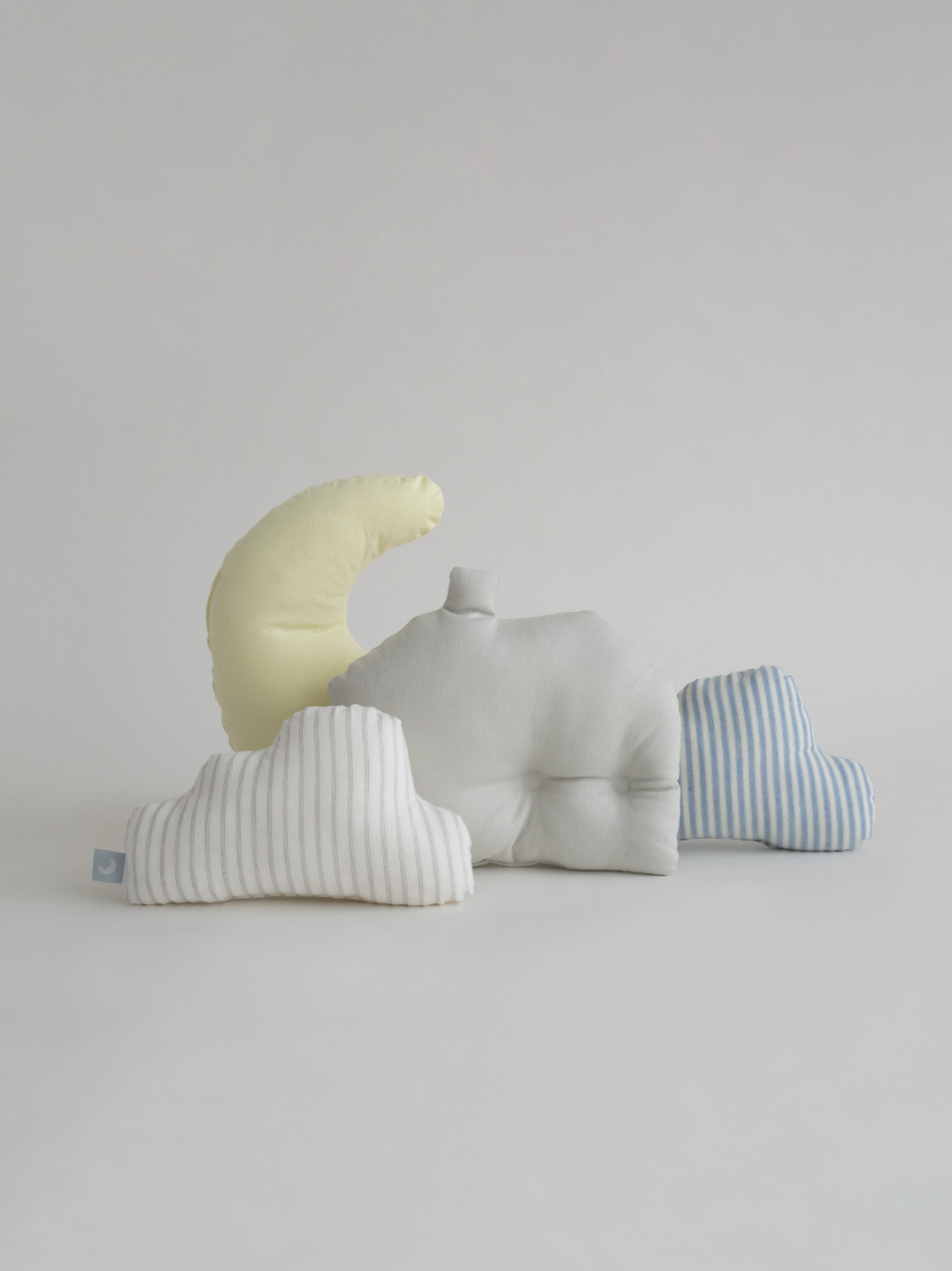 ソフト ハウス クッション / Soft House Cushion