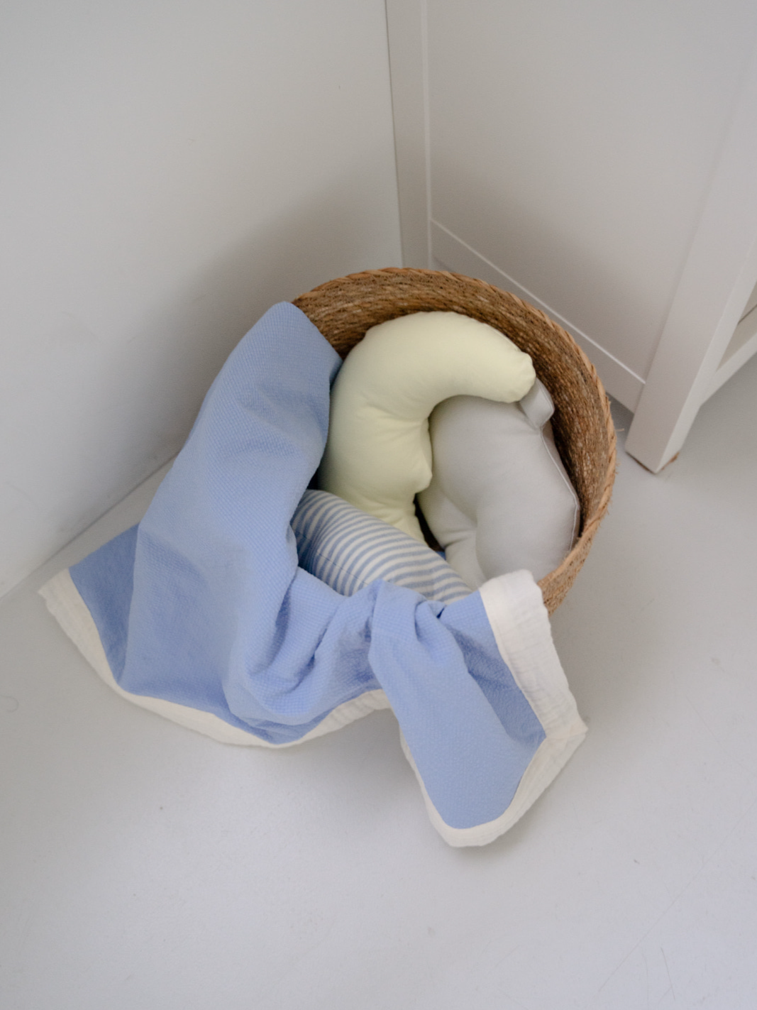 ソフト ハウス クッション / Soft House Cushion