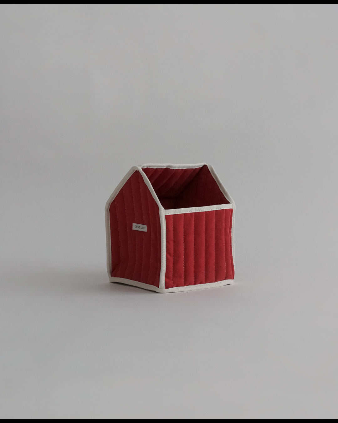 トイハウス レッド Sサイズ / Toy House Red S